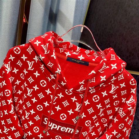 louis vuitton supreme sweater replica|false supreme x louis vuitton.